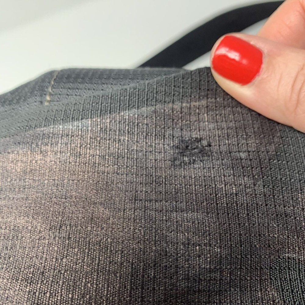 Keen Hybrid Transport Shoulder Messenger Bag Black  Crossbody Laptop Work Bag - Picture 8 of 10